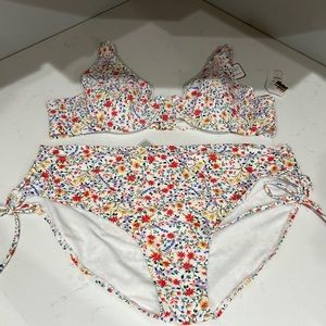 3x 24w-26w beautiful floral bikini ❤️‍🔥 NWT time and tru